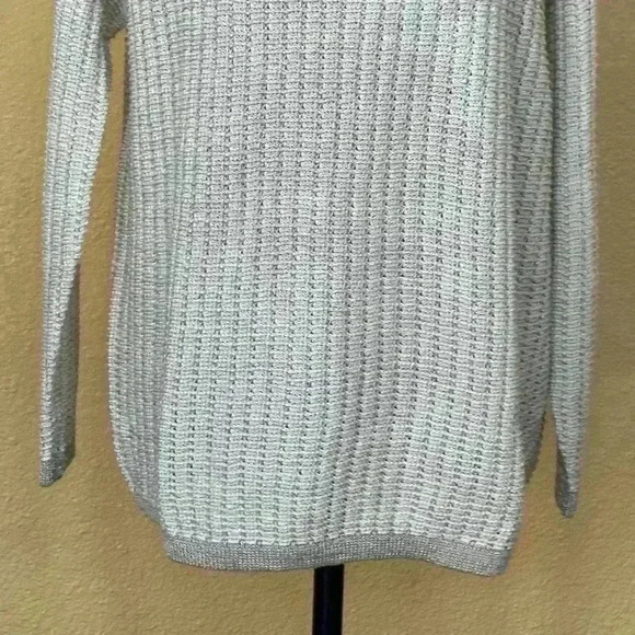 Linda Allard For Ellen Tracy Cream With Gold Thread Sweater Petite Medium EUC - Picture 5 of 5